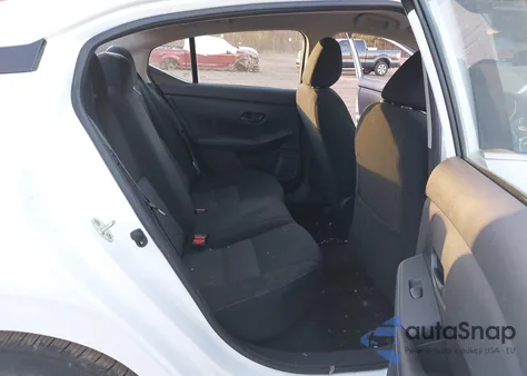 2024 Nissan Sentra Sv Xtronic Cvt z USA, uszkodzony, nr VIN 3N1AB8CV2RY365189